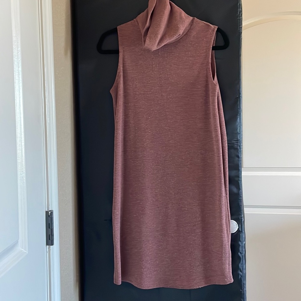 Turtleneck dress,sleeveless